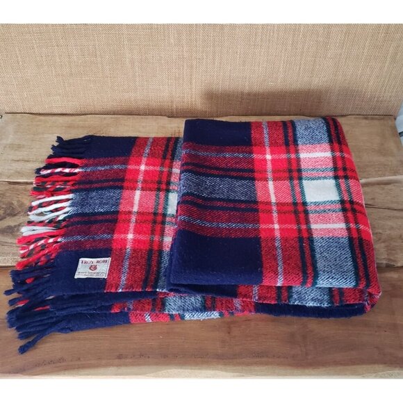 Vtg Troy Oversize Plaid Wool Fringe Throw Car Lap Stadium Bed Blanket 70" x 60" - Picture 12 of 12